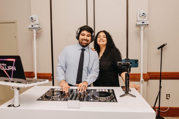 Mike and Carla, the Lujan dream team of DJ and day-of coordinator!