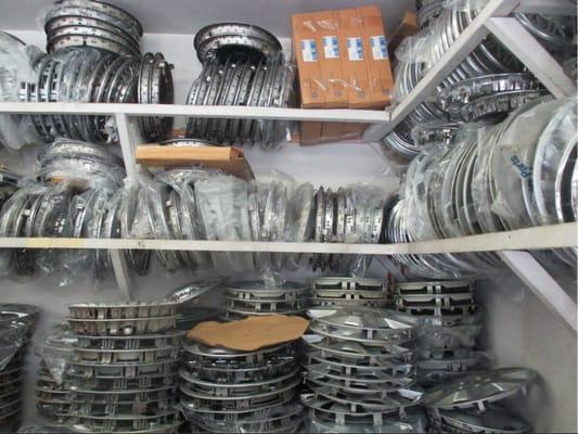 thousands of hubcaps in stock