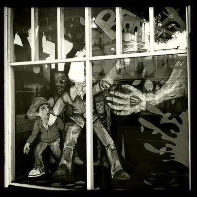 The Walking dead window display.