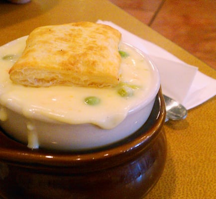 Chicken Pot Pie Soup