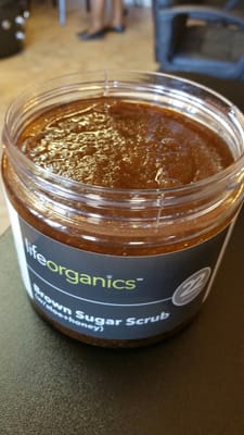 I'm using the organic brown sugar scrub (w/ aloe & honey) today!