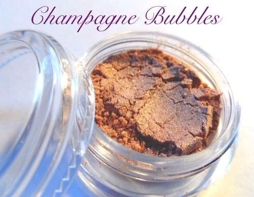 Our Glimmer Eye Shadow in Champagne Bubbles