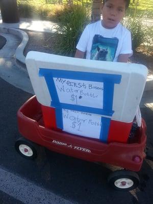 This little kid was running his 1st business.