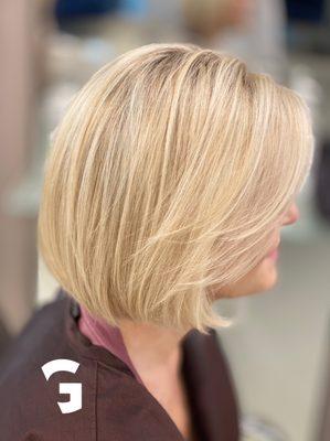 Blonde hair color on a bob hair cut