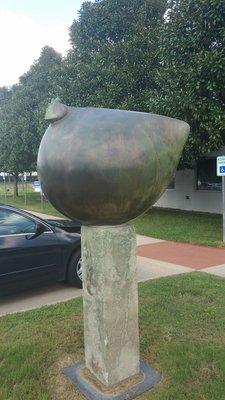 @intlbizpark  This metal rooster  (?) In  front o' the bldg makes me smile