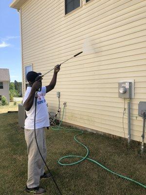 Ceesay’s Pressure Washer