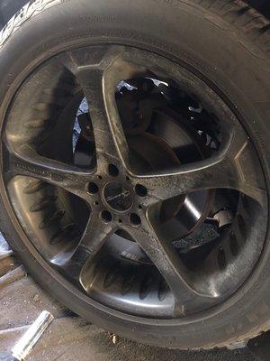 Rims look like this ? No problem we can fix that !