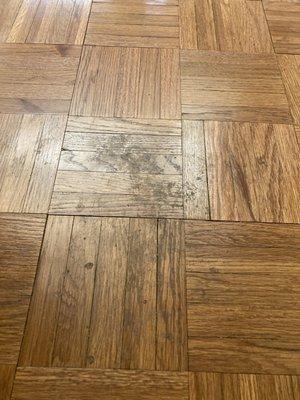 Kitchen floor