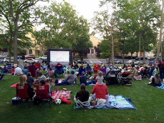 Free Movie Night in Constitution Park (09/09/2017)