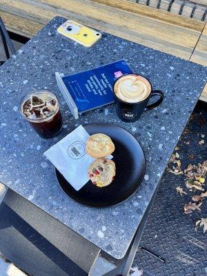 Salted Caramel Latte, Iced Americano, and cookies