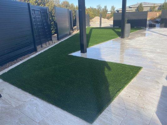 Artificial turf