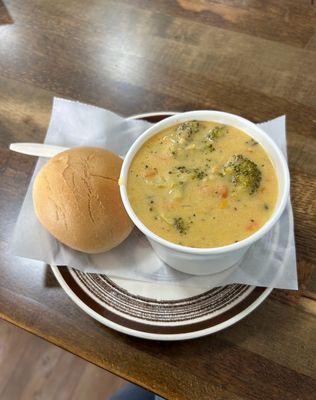 Broccoli cheddar soup