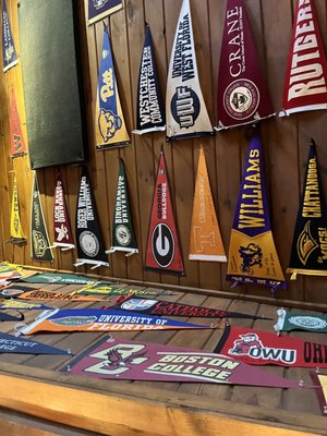 Love a bar with college and university flags! Too bad my school wasn't up!