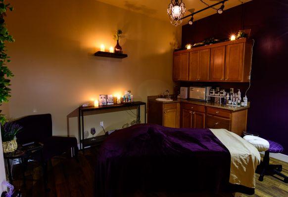 Glow Massage and Spaworks