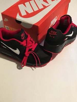 Woman's Air Max