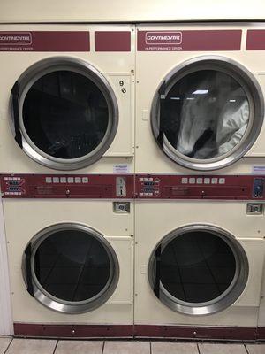 Nice fast dryers, larger ones on the top and smaller on the bottom... a quarter gets you 7 minutes and you can select your heat.