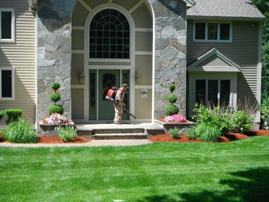 Linehan Landscaping & Property Maintenance