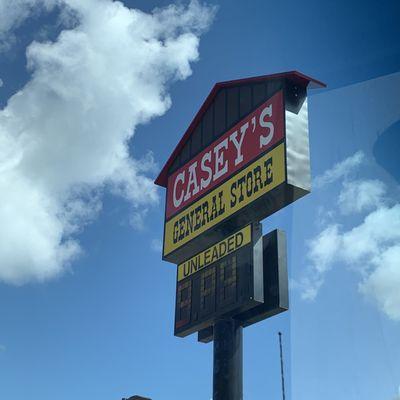 Casey's General Store: Princeton, IL - great and well-stocked shop!