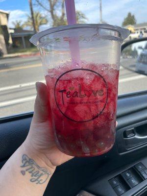 Pomegranate & Hibiscus Juice (w/ green apple popping boba & aiju jelly)