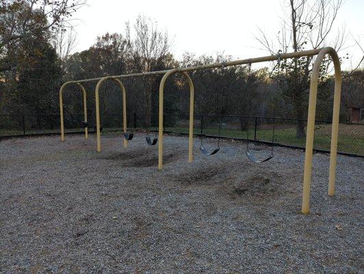 4 full size and two toddler swings