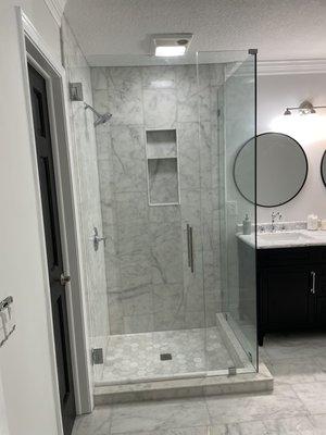 90 degree corner shower