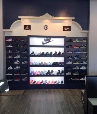 Shoe display for Empire Kicks