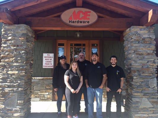 The crew at at High Country Lumber in Mammoth Lakes!