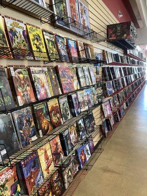 So many comics to choose from!