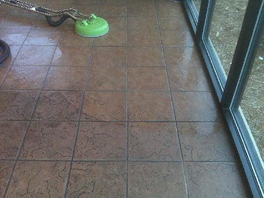 Commercial tile cleaning