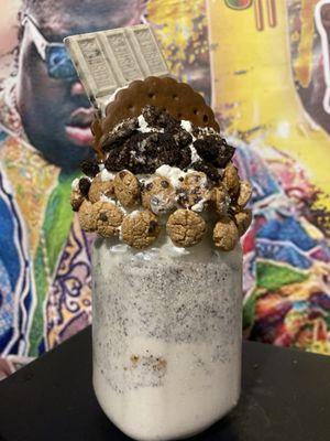 Cookie Monster milkshake