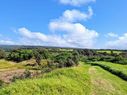 Pu'u o Lokuana Trail | Instagram: @telephonesmoothie