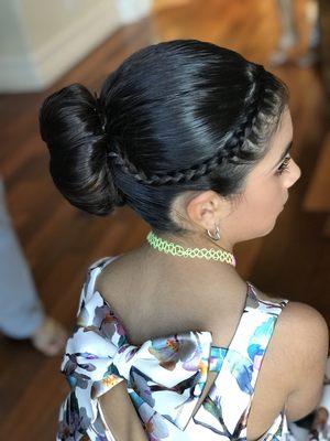 Flower girl Updo