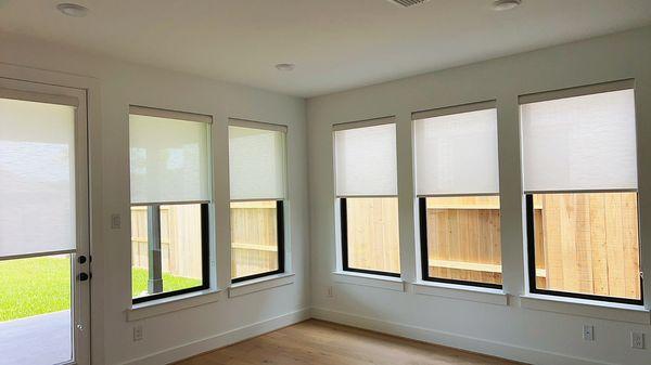 Roller shades (latest organic and natural fabric)