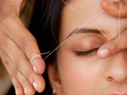 Eyebrow threading service in corona