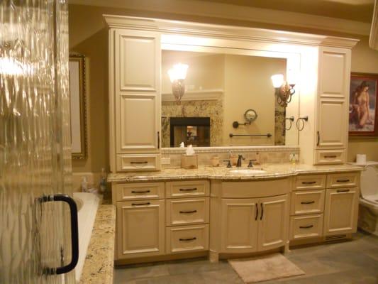 bathroom vanity