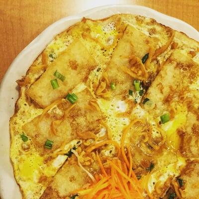 Bot Chien - Vietnamese fried rice cake