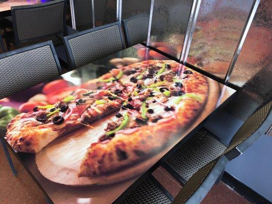 Pizza table!