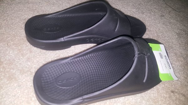 Slides w/ some arch support