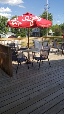 OUTSIDE SEATING