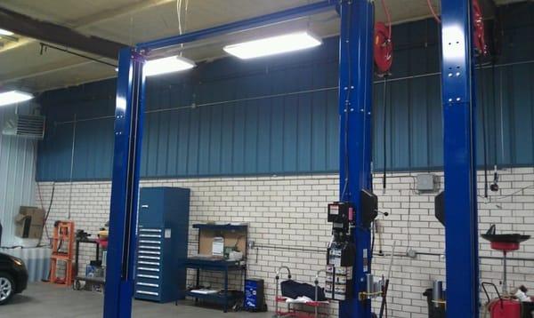 Car lifts and overhead lights