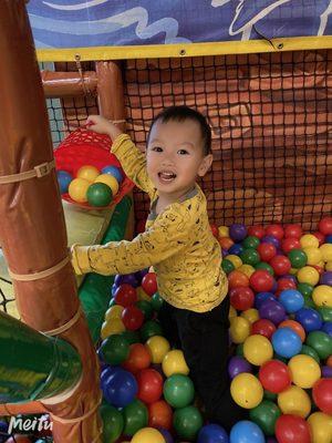 Bilingual Chinese/English Daycare &Children Academy