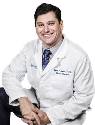 Dr. Gregory Samano offers complimentary consultations to all patients wanting to learn more about aesthetic services.