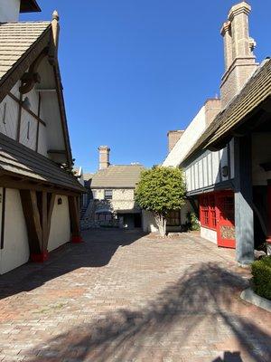 The Houses on the Premises @ The Scots Festival @ The Queen Mary in Long Beach Feb. 2020