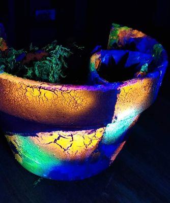 Crackle Black Light Painted