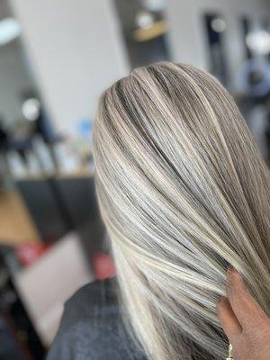 Balayage highlights byTomeka