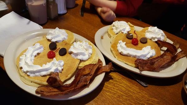 The kids monkey pancakes!