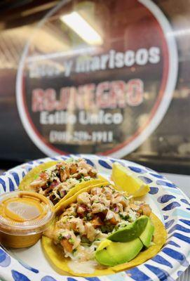 Tacos Y Mariscos Rojinegro