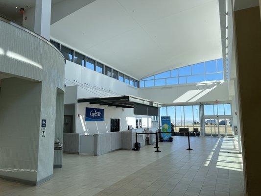 Cape Air at Marion Airport