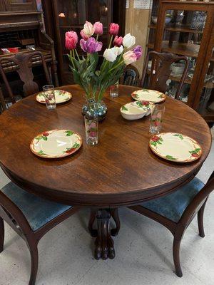 Oak Dining Table.