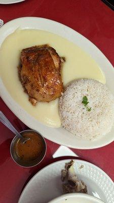 Pollo al horno con puree de papa